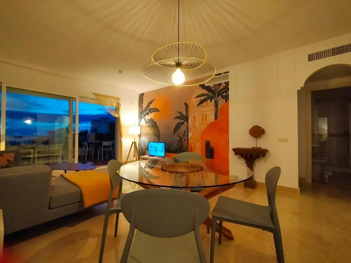 Apartment Las Palmeras, Vue Mer Panoramique Frontale, Tout Confort, Avec Parking Sitio de Calahonda