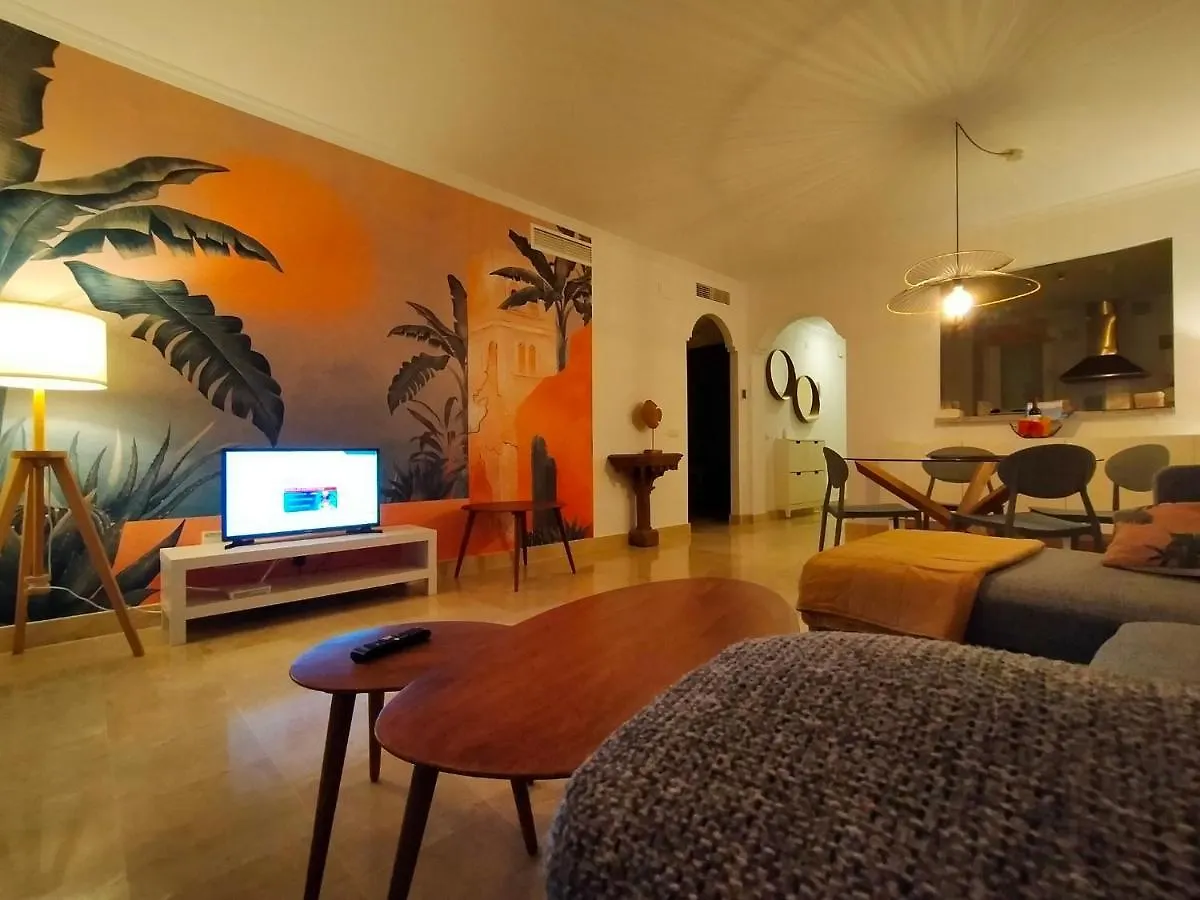 Apartment Las Palmeras, Vue Mer Panoramique Frontale, Tout Confort, Avec Parking Sitio de Calahonda