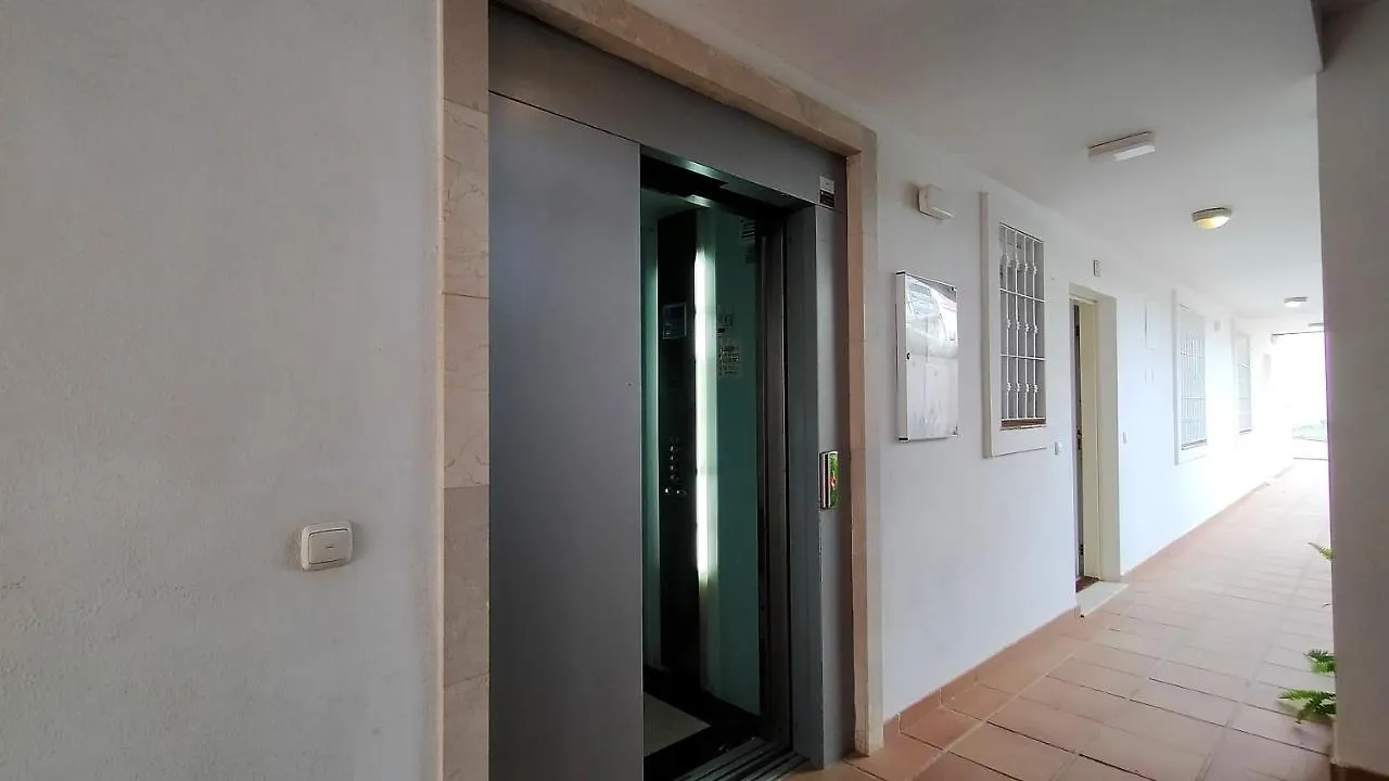 Apartment Las Palmeras, Vue Mer Panoramique Frontale, Tout Confort, Avec Parking Sitio de Calahonda
