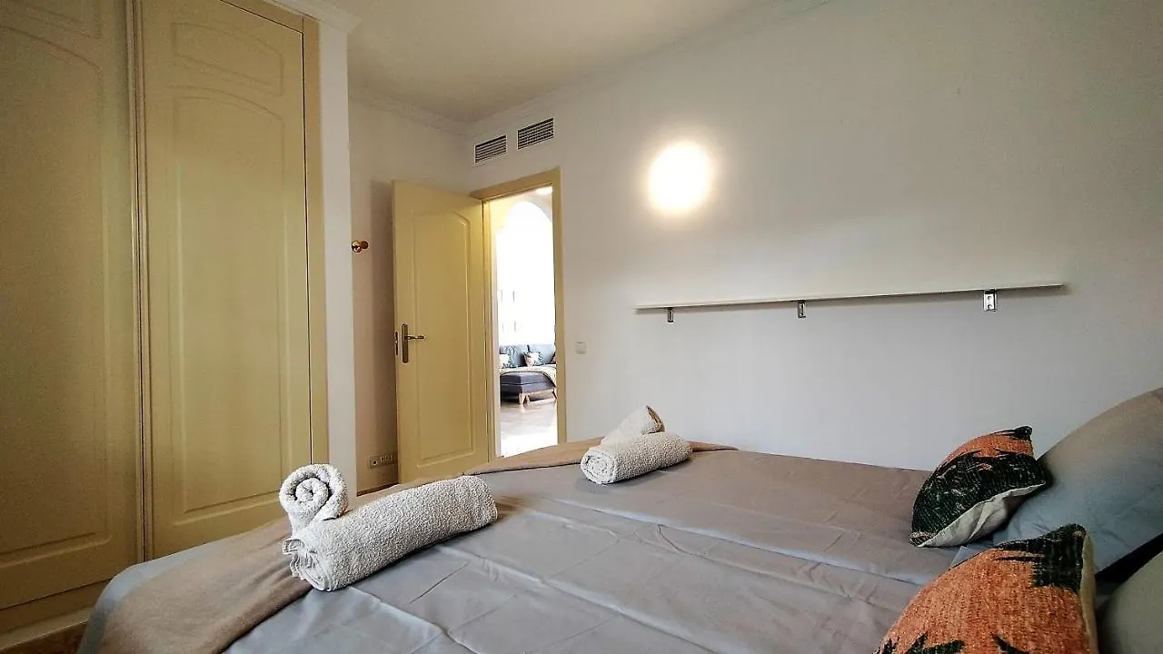 Apartment Las Palmeras, Vue Mer Panoramique Frontale, Tout Confort, Avec Parking Sitio de Calahonda